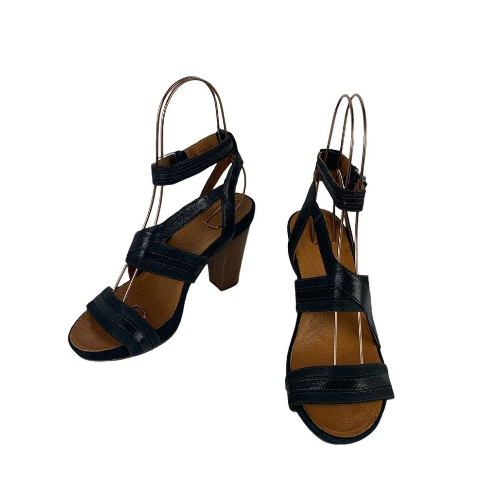 Naya Cerena Strappy Black Leather Sandals Bamboo Heel Ankle Strap Buckle 7N